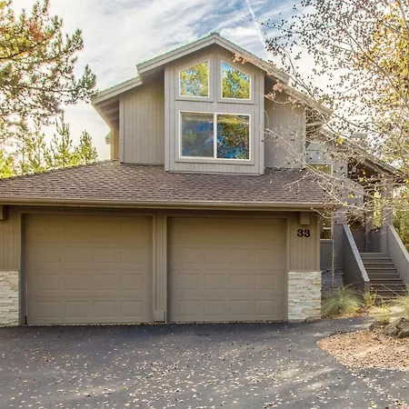 Tan Oak 33 Villa